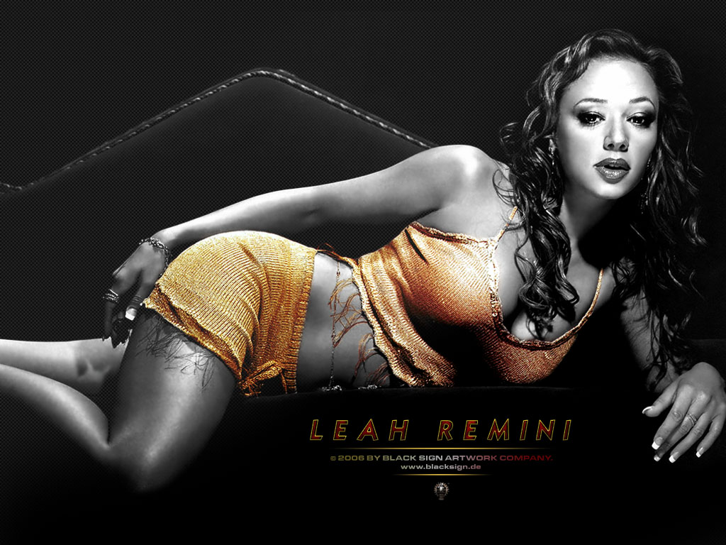 Leah Remini Ass