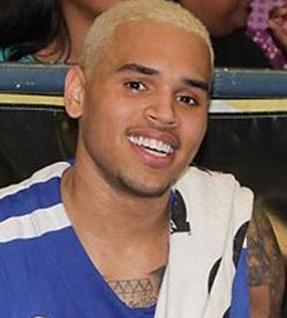 Chris Brown on Chris Brown  173446   Uluda   S  Zl  K Galeri