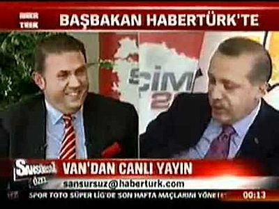 recep tayyip erdoğan a imalı gülümsemek